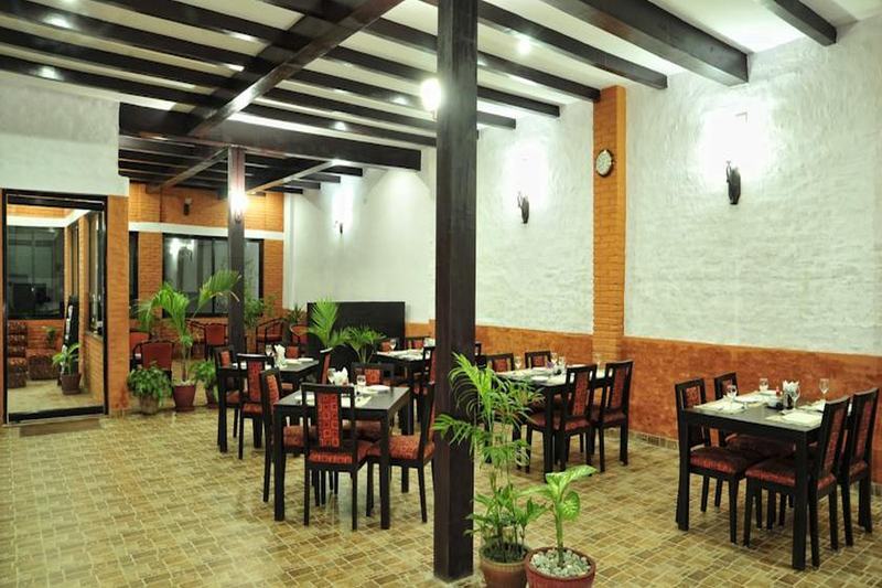 Oyo 738 Hotel Kaze Darbar Катманду Экстерьер фото